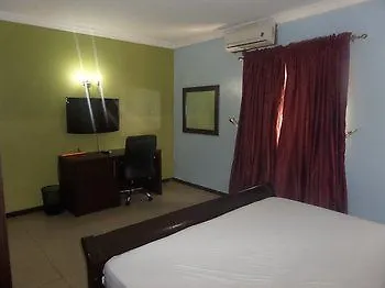 Hotel Savannah Suites,